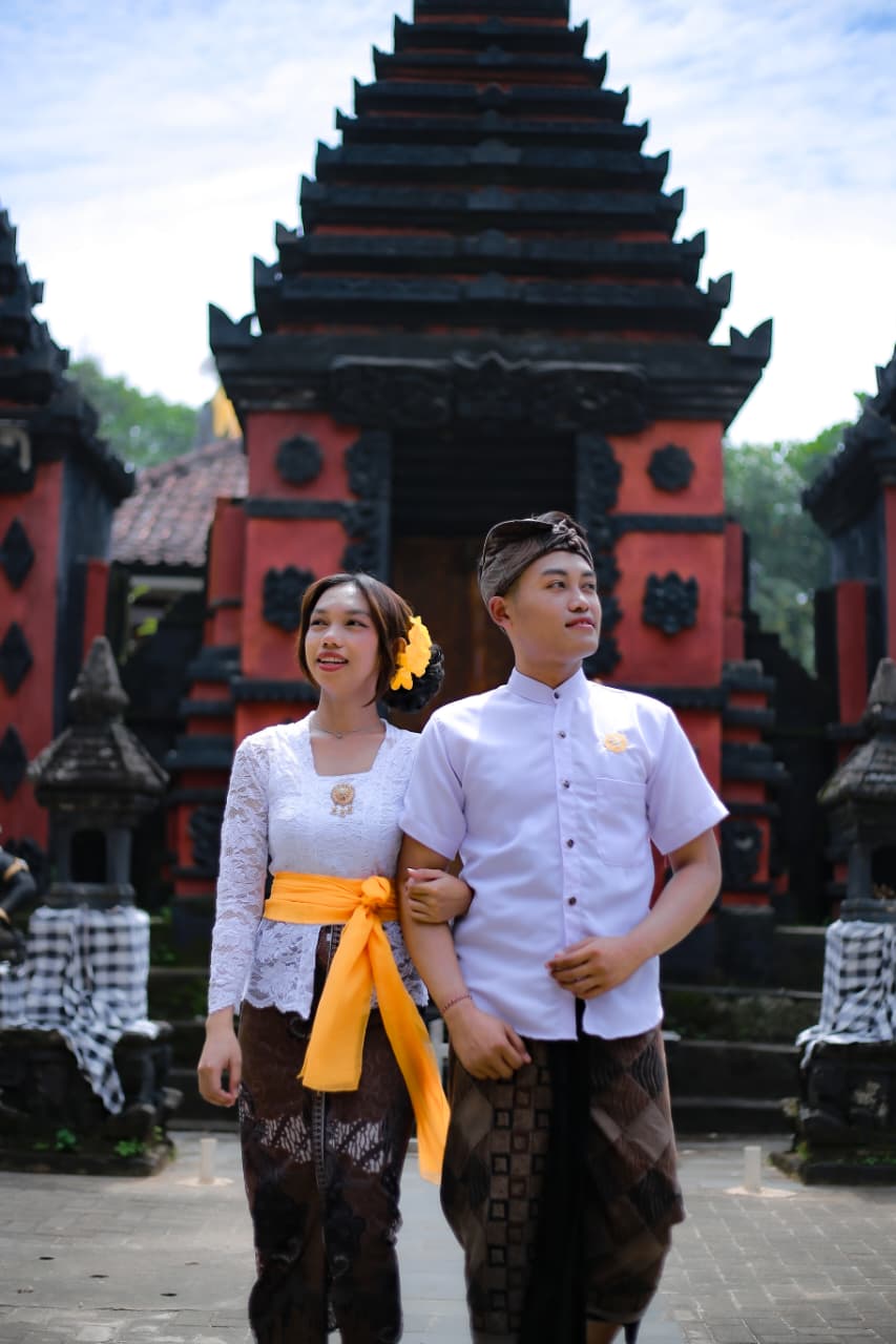 Epik Budaya: Jejak-jejak Abadi